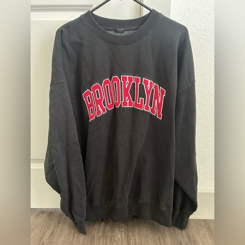 Brandy Melville Black and Red Brooklyn Crewneck Sweater